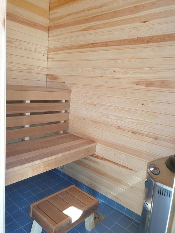 Suite with Sauna image 4
