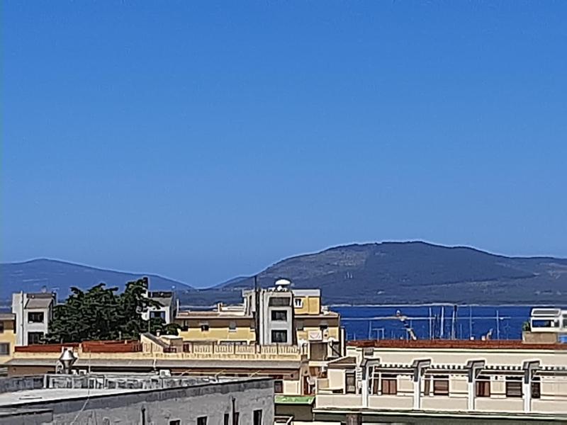 Deluxe Double Room with Sea View image 2
