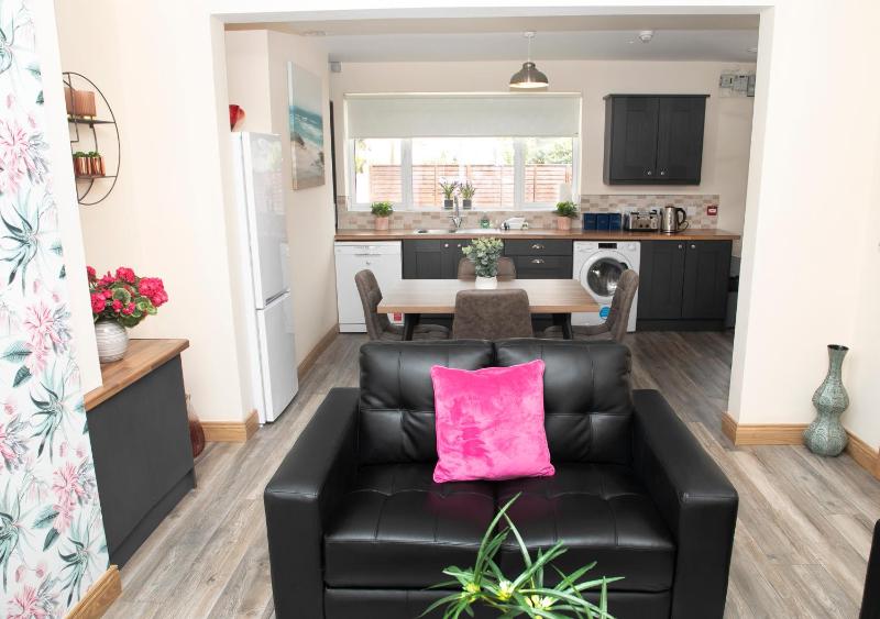 Two-Bedroom Apartment (4 Adults) image 3