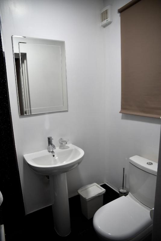 Standard Single Room image 2