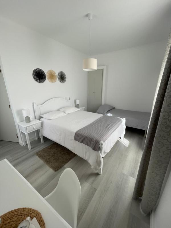 Double or Twin Room image 3