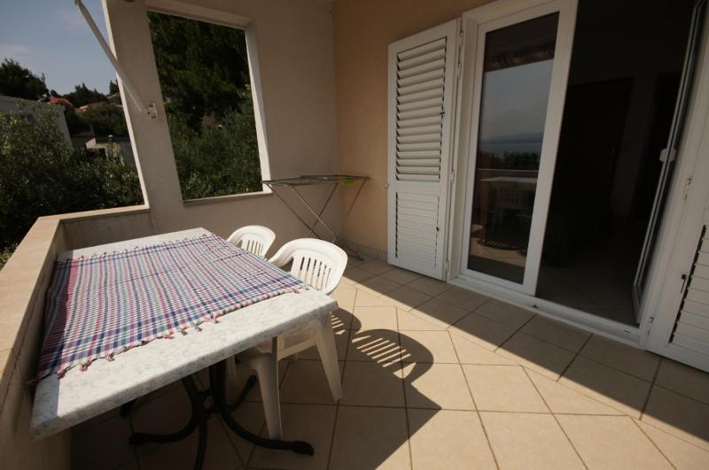 Apartment 75-4 - image 31