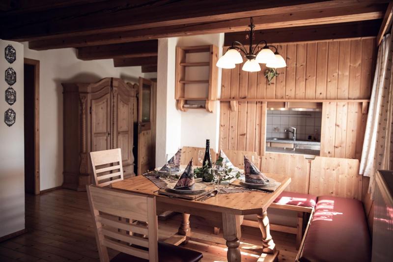 One-Bedroom Apartment image 1