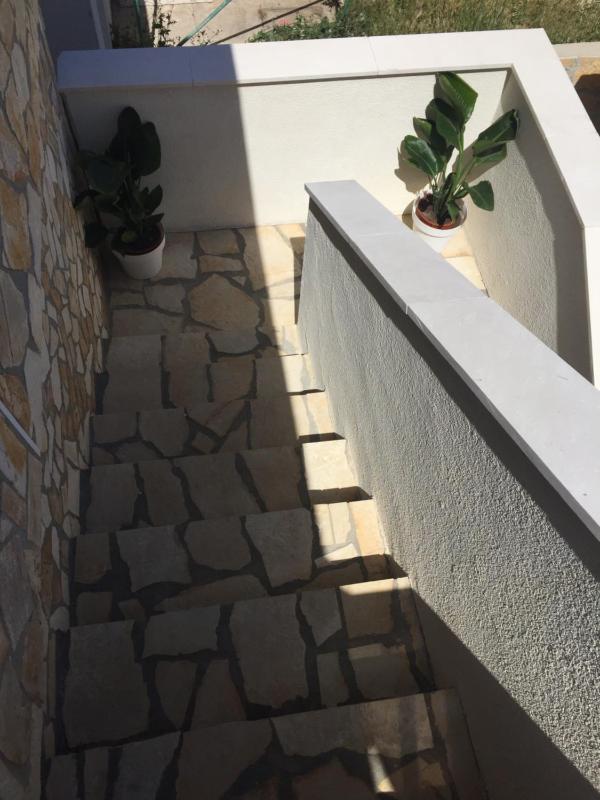 Di AdriA Island Vir - image 7