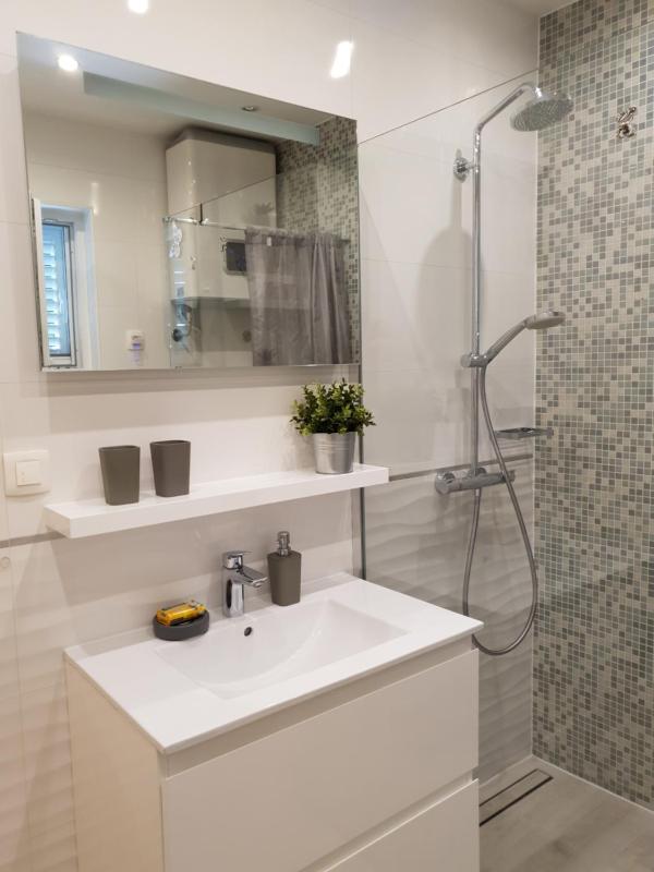 Gulin Apartments - image 12
