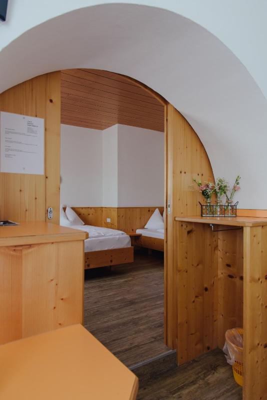 Quintuple Room image 3