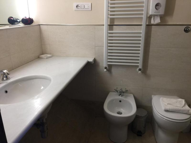 Superior Double Room with City View image 1