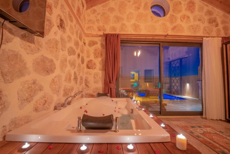 Zorlu - 2 Bedroom with jacuzzi in Kalkan - image 36