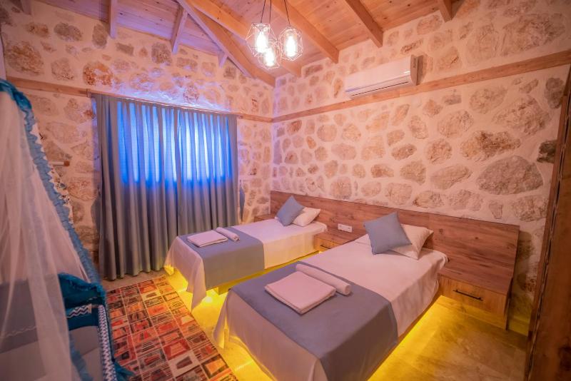 Zorlu - 2 Bedroom with jacuzzi in Kalkan - image 14