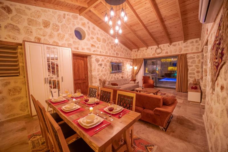 Zorlu - 2 Bedroom with jacuzzi in Kalkan - image 13