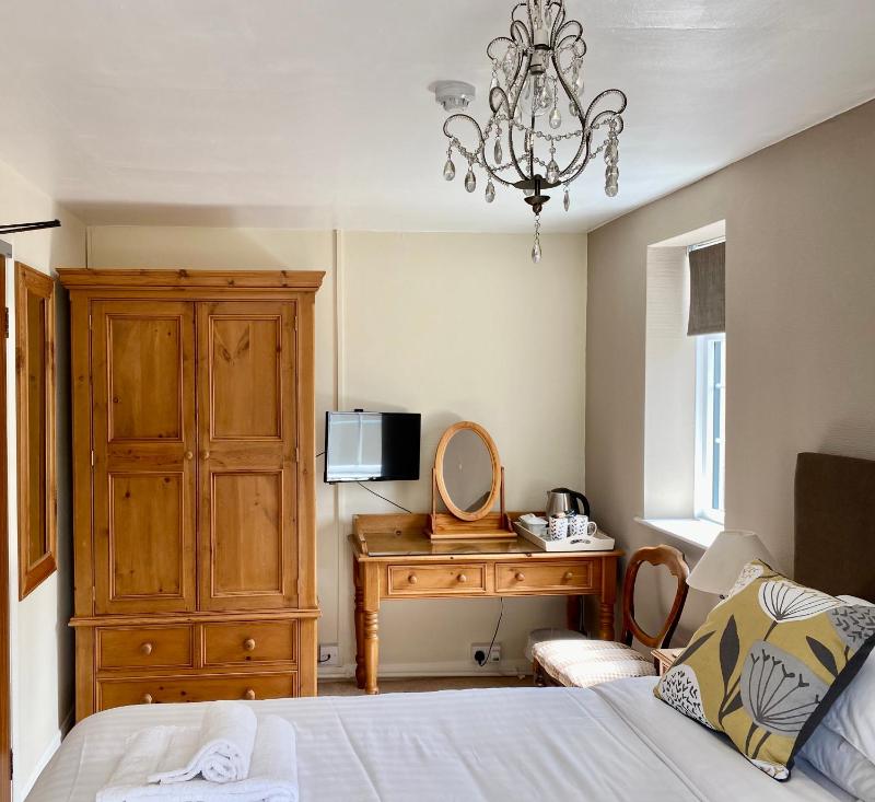 Windy Gill - Twin/King En-suite image 4