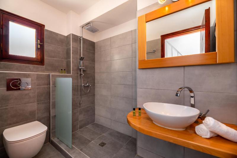 Apartment - Split Level image 3