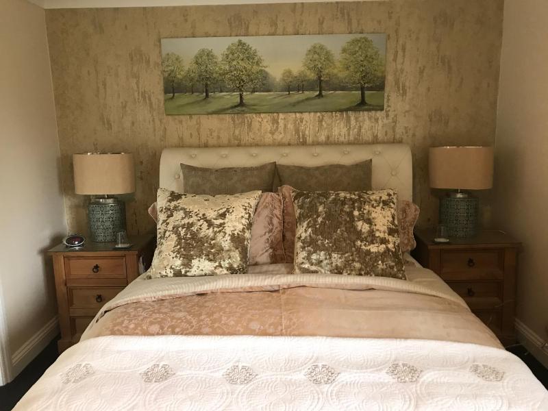 Deluxe Double Room image 1