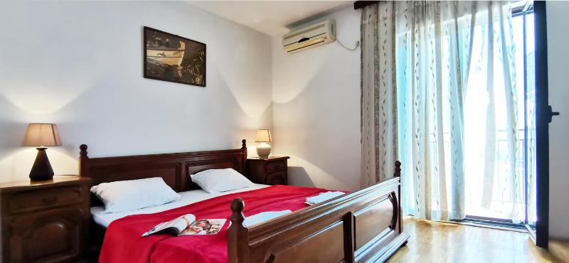 Apartments and rooms Marija - image 11