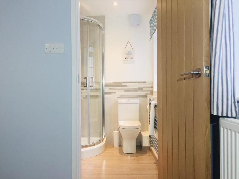 Three-Bedroom House image 3