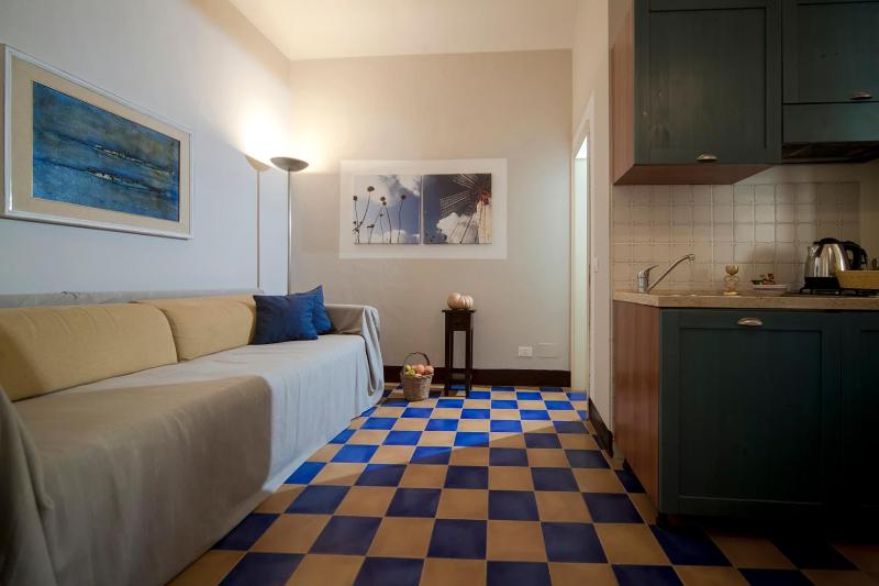 Superior Quadruple Room image 3
