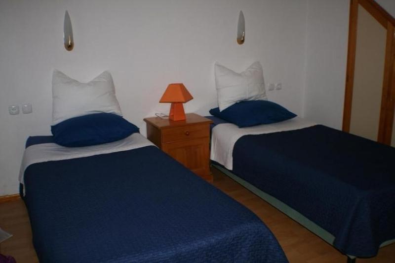 Seaview Apartment Bol (3417-5) - image 23
