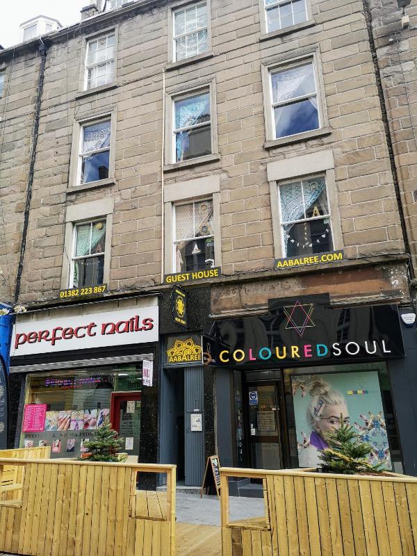 Family Room with Shared Bathroom image 3