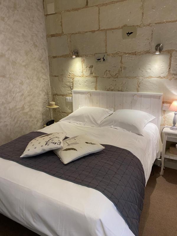 Double Room image 1