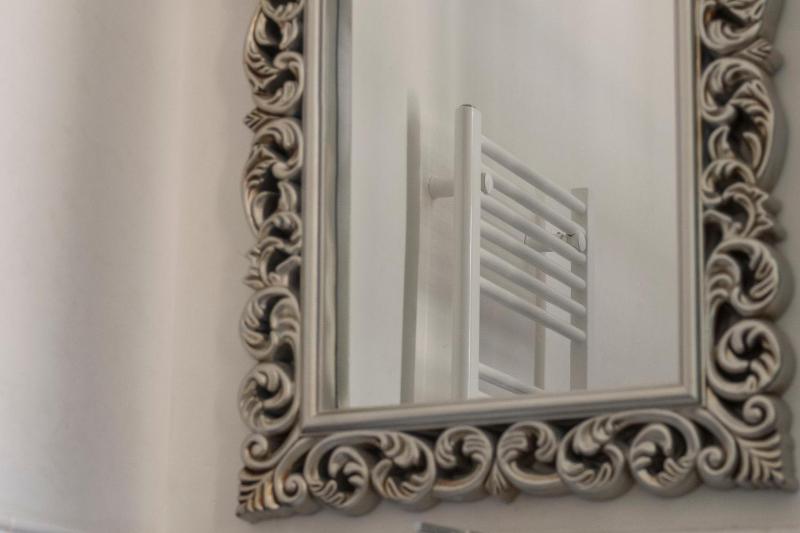 Double Room with Private Bathroom image 4