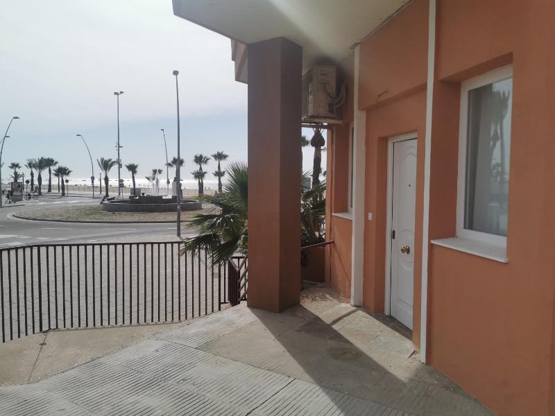 Apartamentos Sanlúcar Beach 2 y 3 - image 11