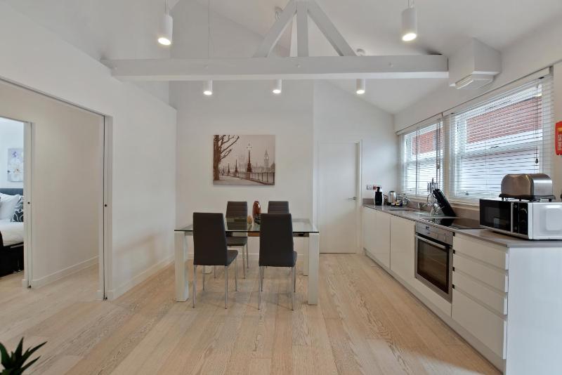 Family Room with Bathroom image 4