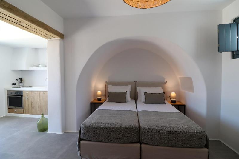 Premium Two-Bedroom House with Sea View-Split Level image 1