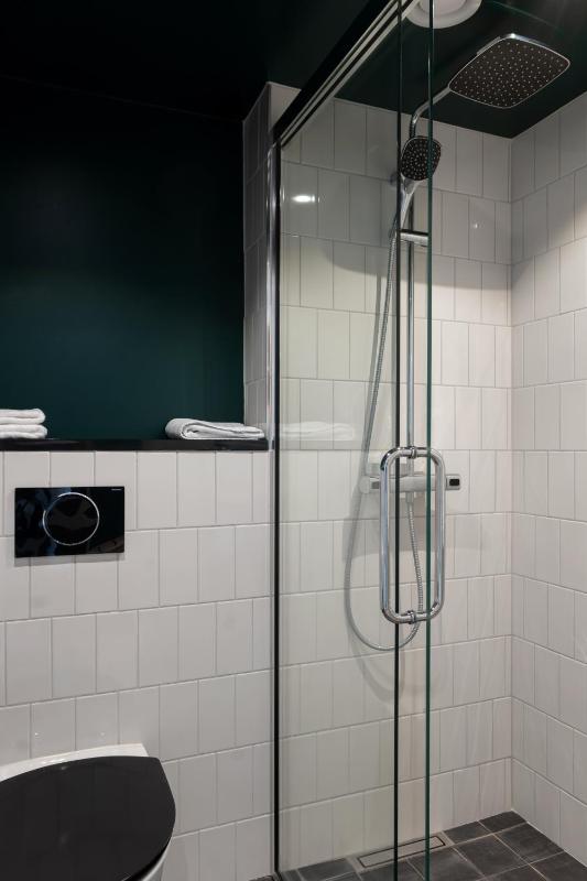 Suite image 2