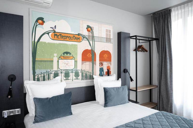 Superior King Room image 1