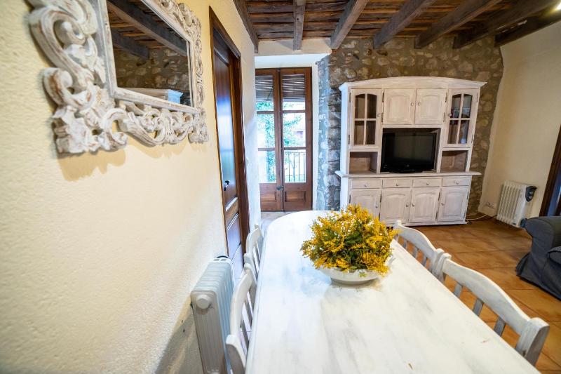 Apartment with Balcony image 4