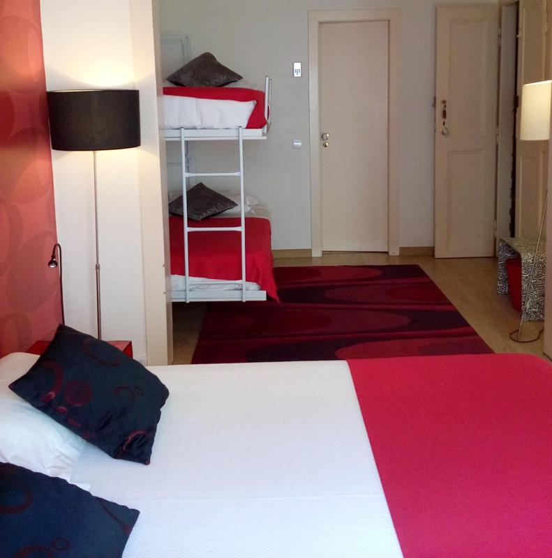 Comfort Triple Room image 3