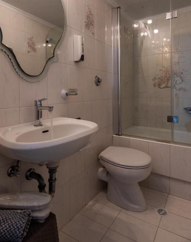 Triple Room image 1