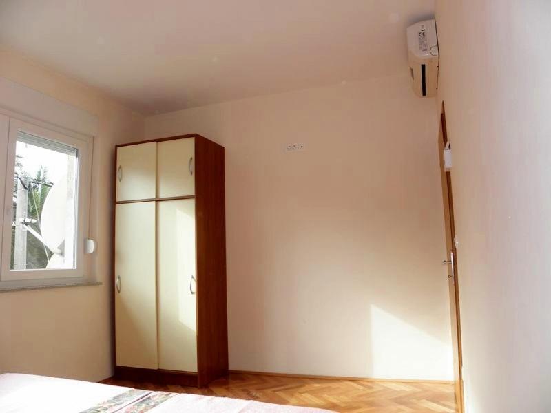 Apartment in Duce with sea view balcony air conditioning Wi-Fi (4166-3) - image 10