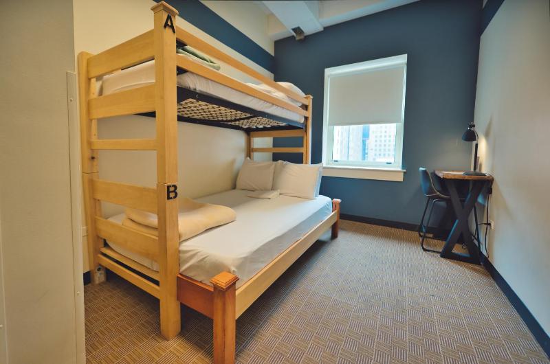 Twin Over Full Bunk Bedroom image 3