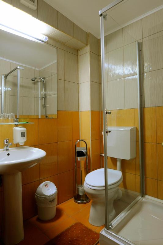 Triple Room image 2