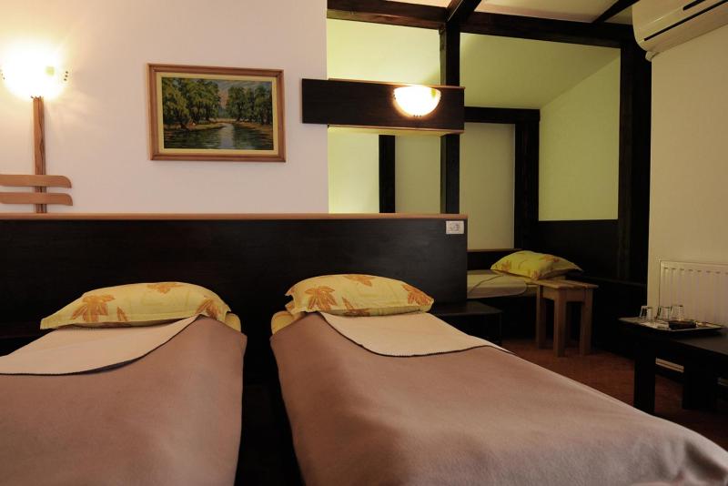 Triple Room image 4
