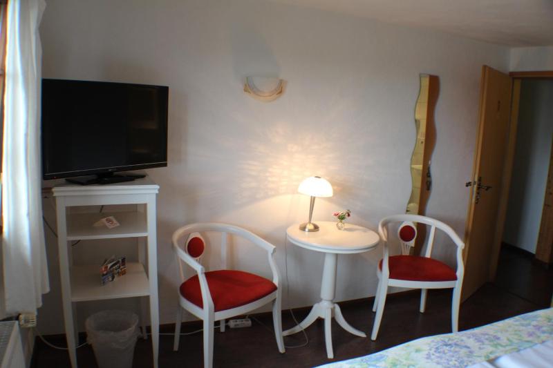 Double Room image 1