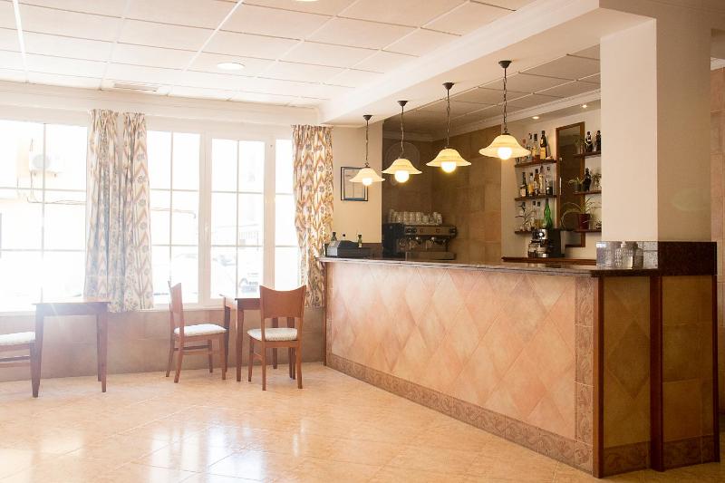 Hotel Geminis - image 2