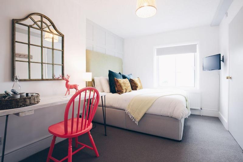 Standard Double Room image 1