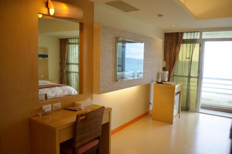 Yake Homestay - image 20