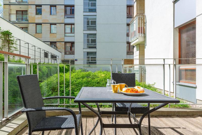 Apartments Mokotów Obrzeżna by Noclegi Renters - image 10