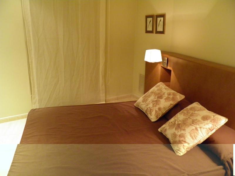 Three-Bedroom Apartment (5 Adults) image 3