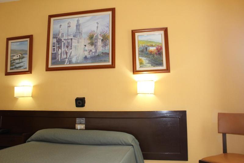 Hotel Olympia - image 7