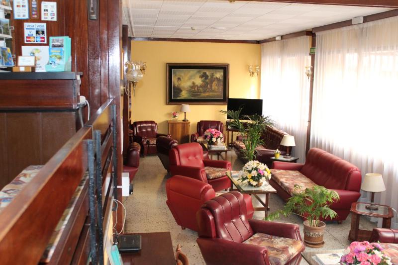 Triple Room image 4
