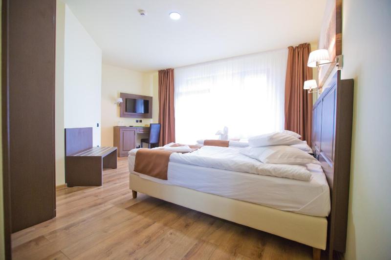 Superior Double or Twin Room image 4