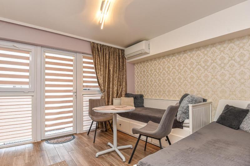 Medziotoju Apartment in Old City 2 - image 14