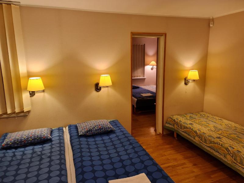 Quadruple Room image 3