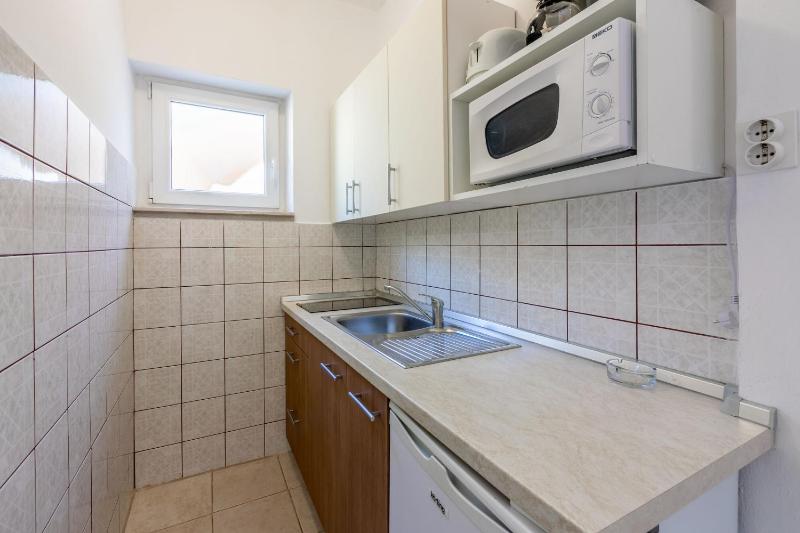 Apartments Bella - image 4