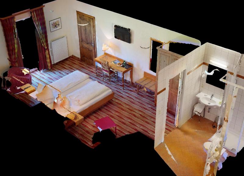 Classic Double Room image 2