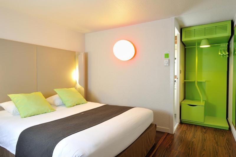 Superior Double Room image 3
